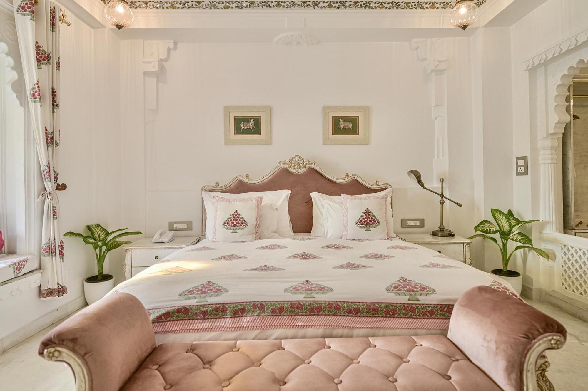 Jagat Niwas Palace Hotel Udaipur